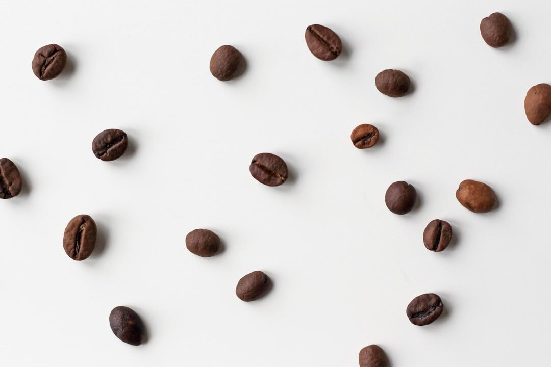 Veelgemaakte fouten bij het zetten van koffie (en hoe je ze voorkomt)